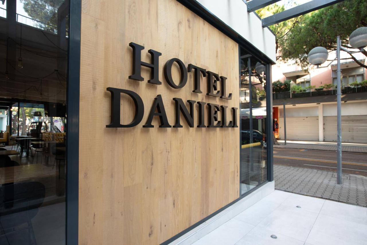 Hotel Danieli Лидо-ди-Езоло Экстерьер фото